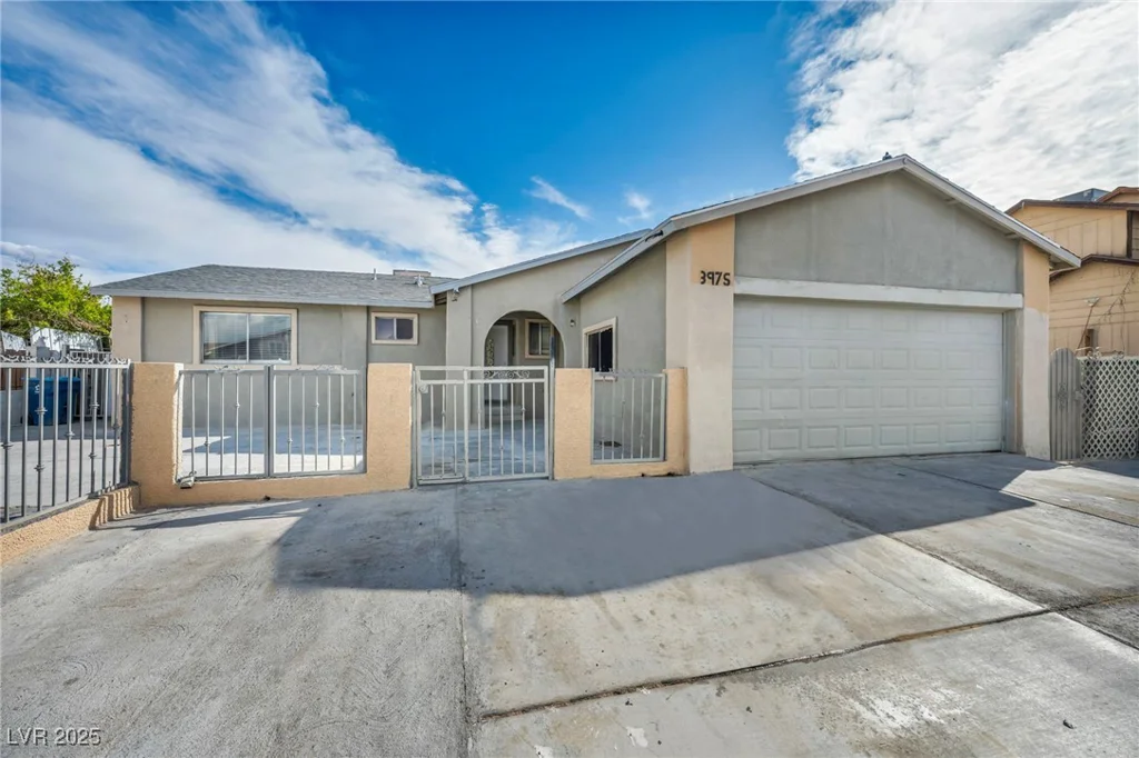 3975 Tillamook, Las Vegas, NV 89115