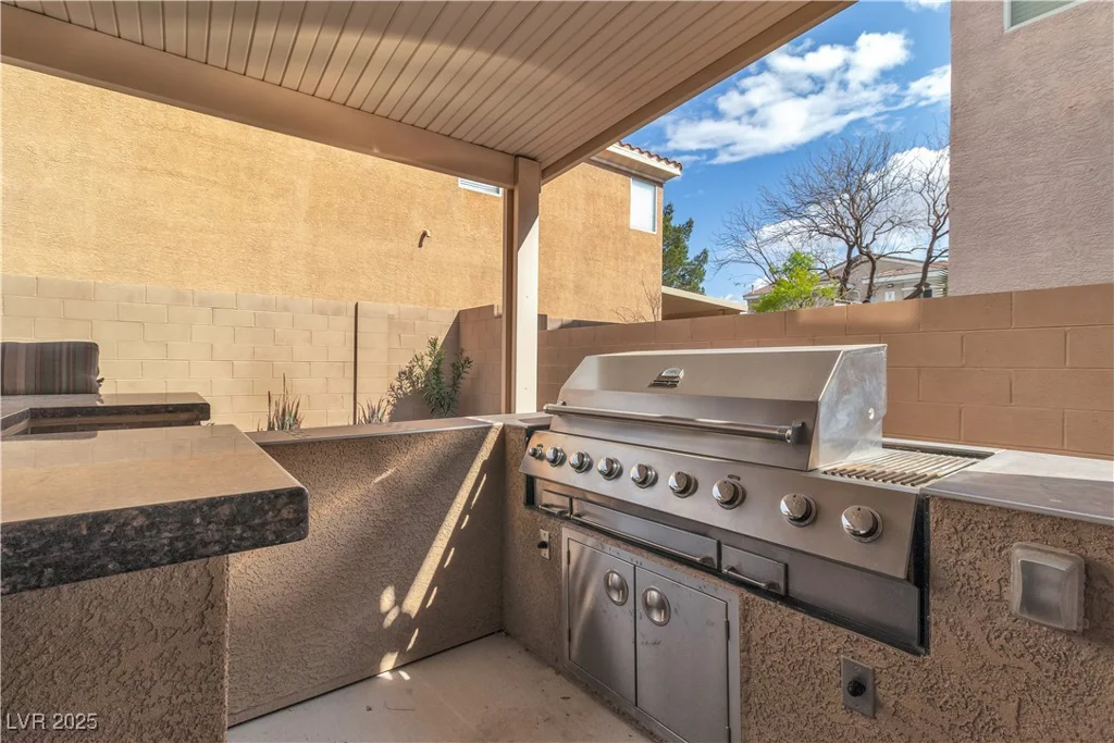 6790 Gold Yarrow, Las Vegas, NV 89148