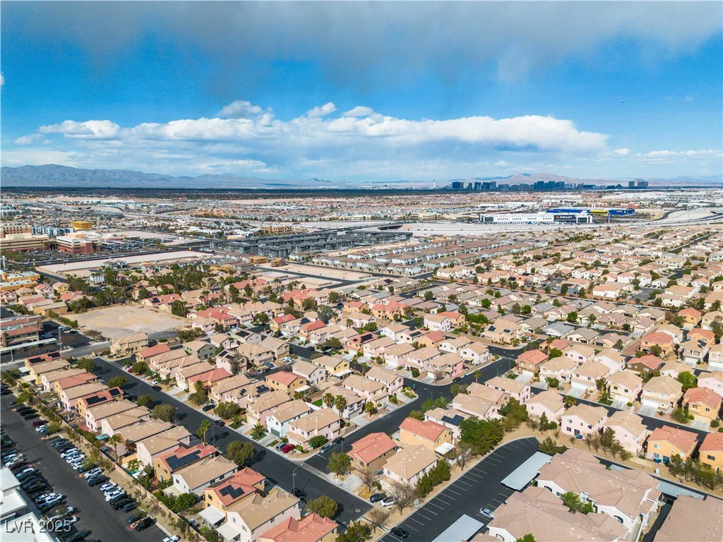 6790 Gold Yarrow, Las Vegas, NV 89148