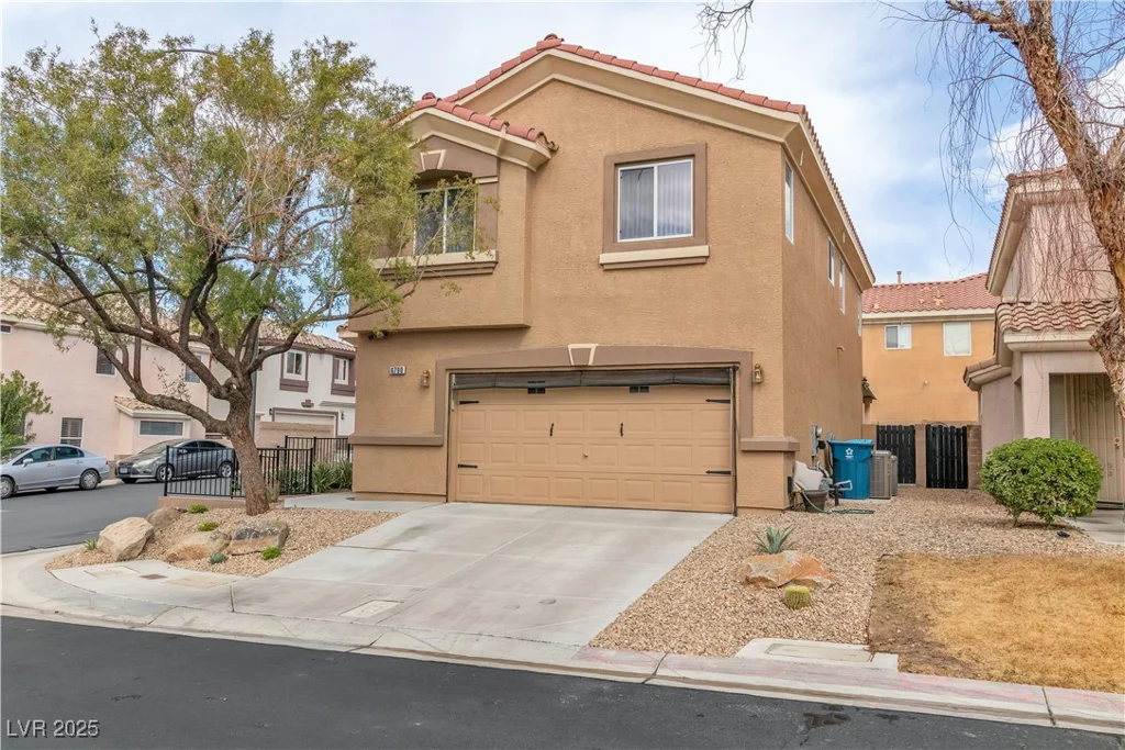 6790 Gold Yarrow, Las Vegas, NV 89148