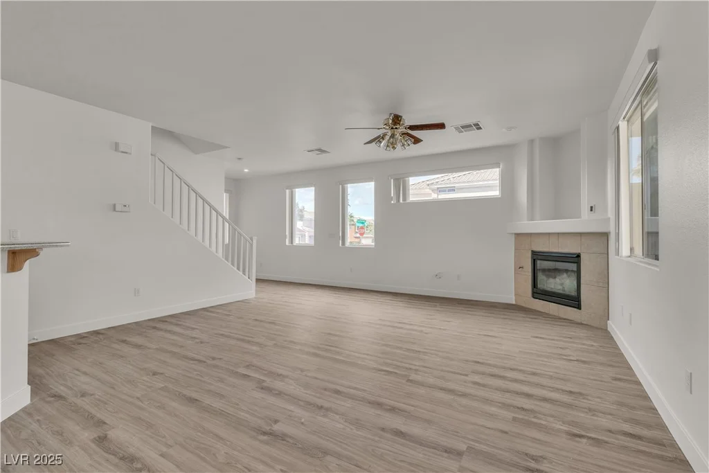6790 Gold Yarrow, Las Vegas, NV 89148
