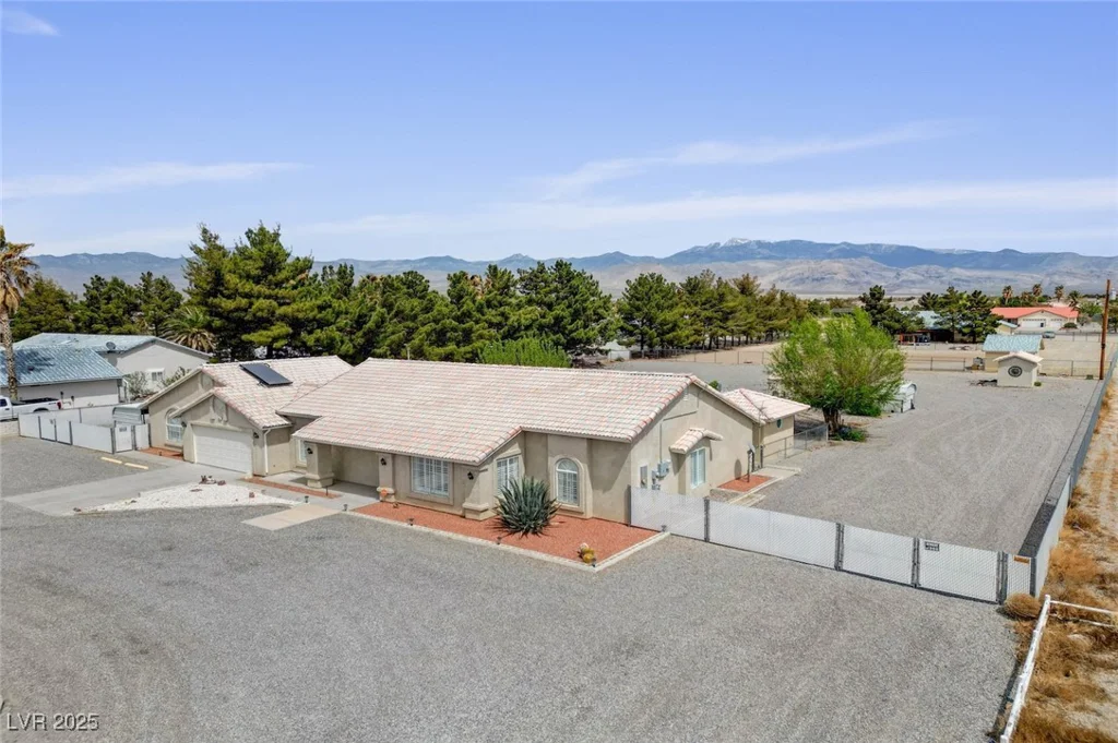 3581 Pahrump Valley, Pahrump, NV 89048
