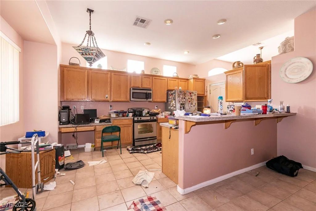 8880 Star Valley, Las Vegas, NV 89123
