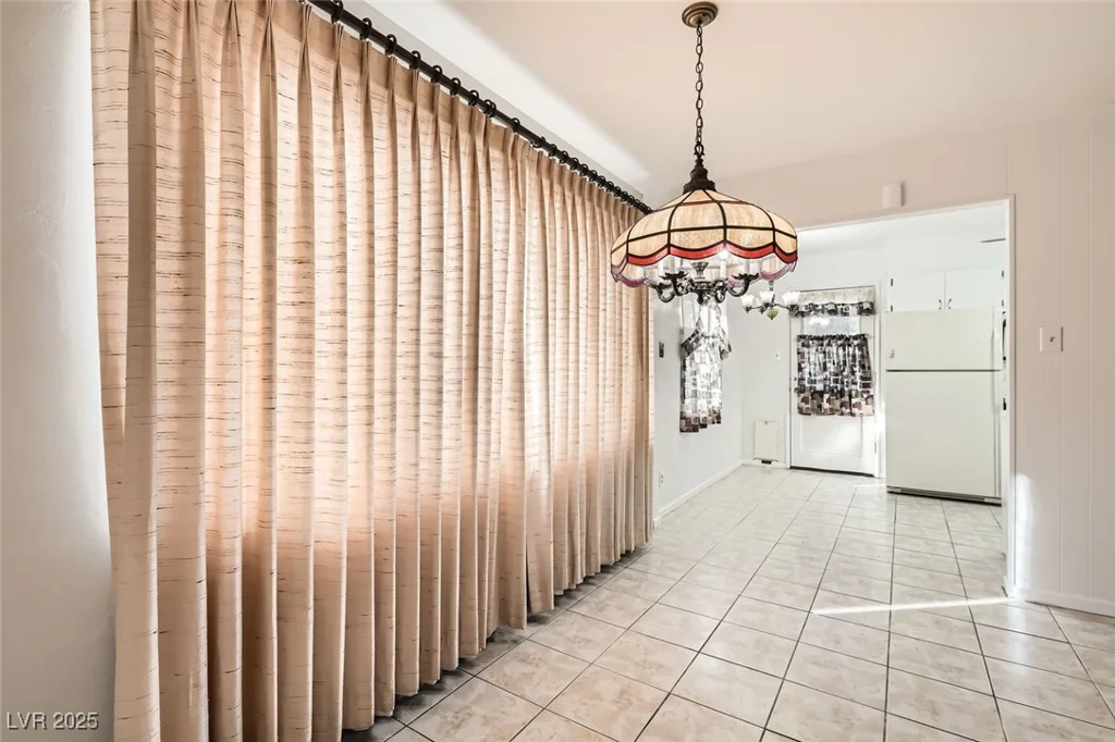 422 Ilmenite, Henderson, NV 89015