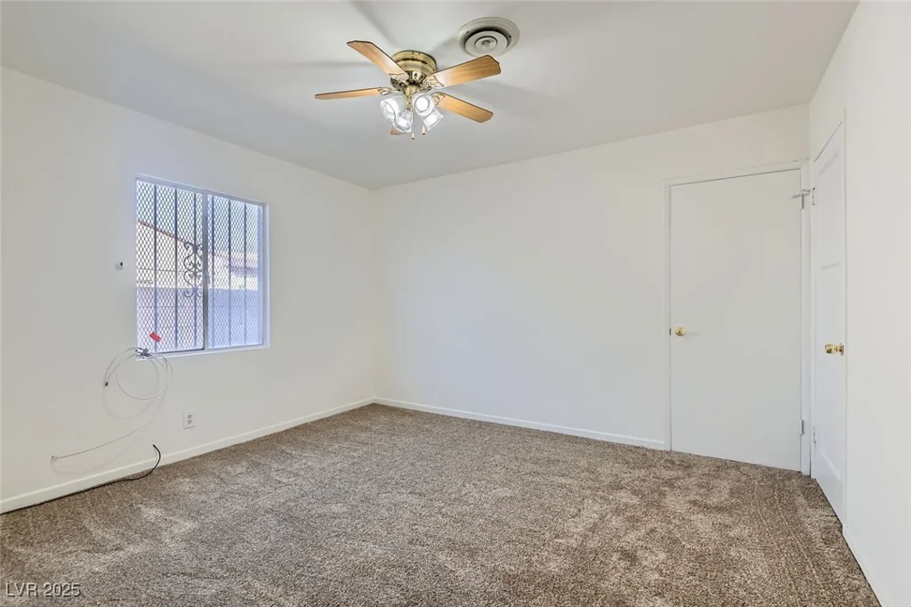 422 Ilmenite, Henderson, NV 89015