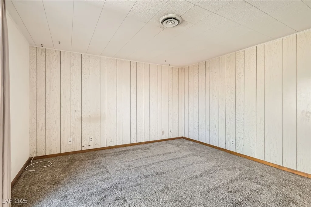422 Ilmenite, Henderson, NV 89015