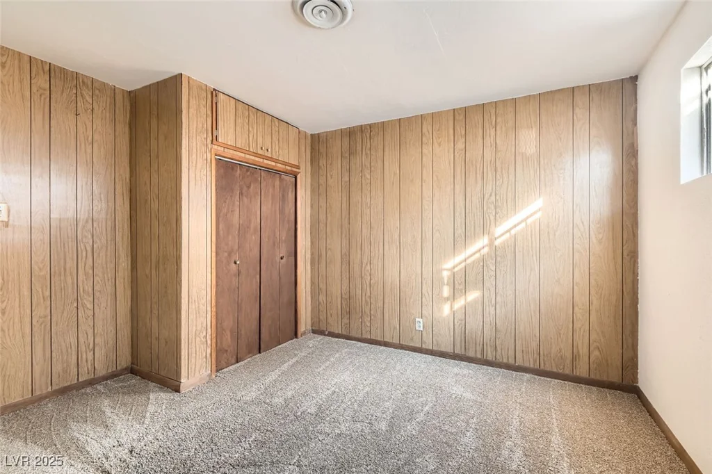422 Ilmenite, Henderson, NV 89015