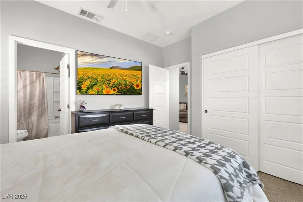 8245 Broad Branch, Las Vegas, NV 89113