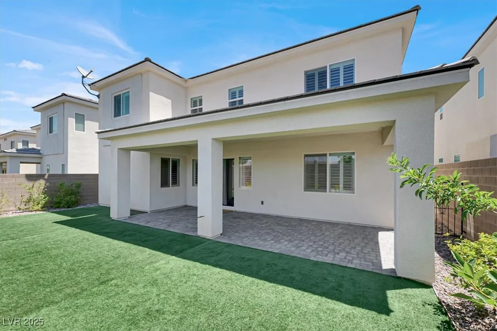 8245 Broad Branch, Las Vegas, NV 89113