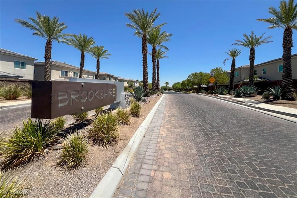 8245 Broad Branch, Las Vegas, NV 89113