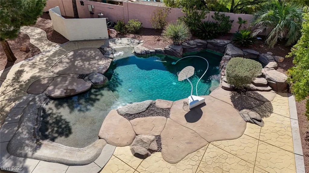 4591 Borrego Springs, Las Vegas, NV 89129