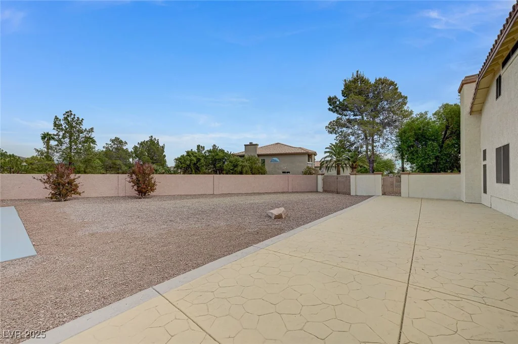 4591 Borrego Springs, Las Vegas, NV 89129