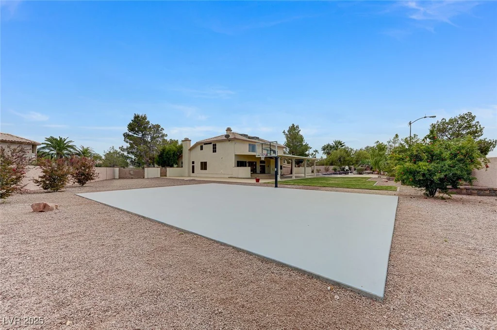 4591 Borrego Springs, Las Vegas, NV 89129