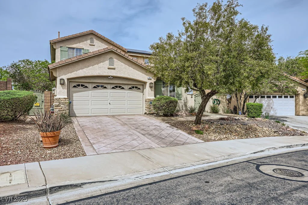 215 Sunset Shower, Henderson, NV 89012