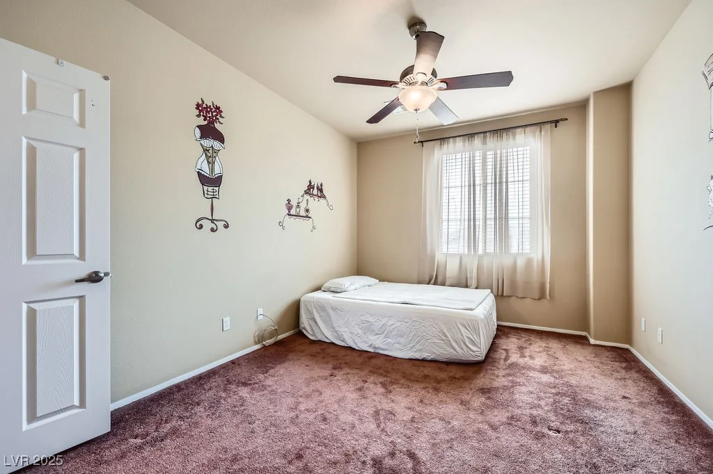 215 Sunset Shower, Henderson, NV 89012