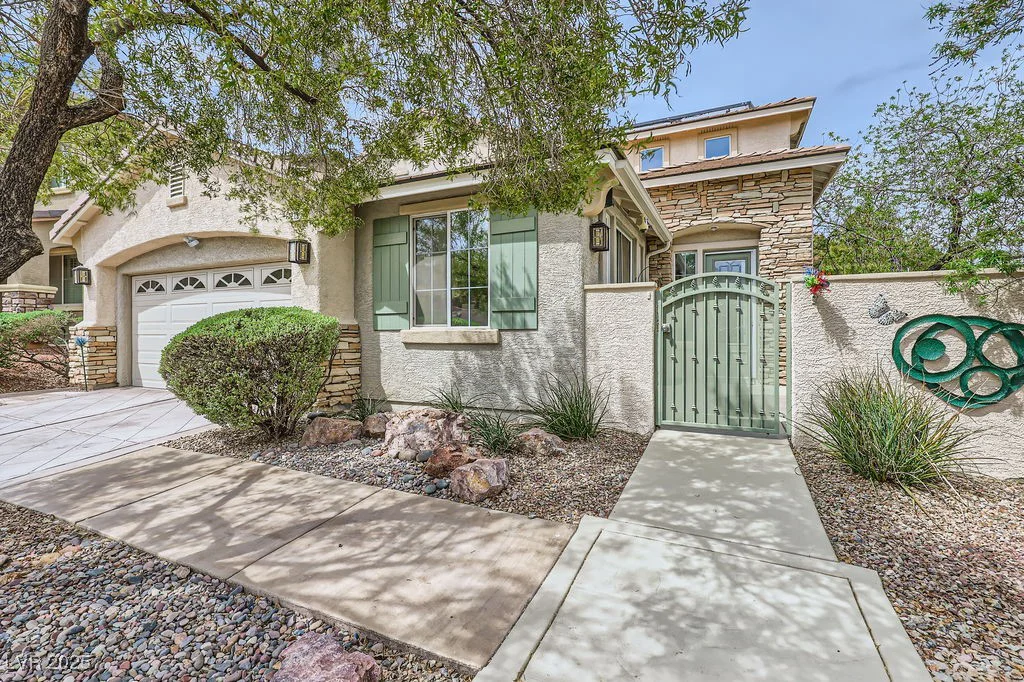 215 Sunset Shower, Henderson, NV 89012