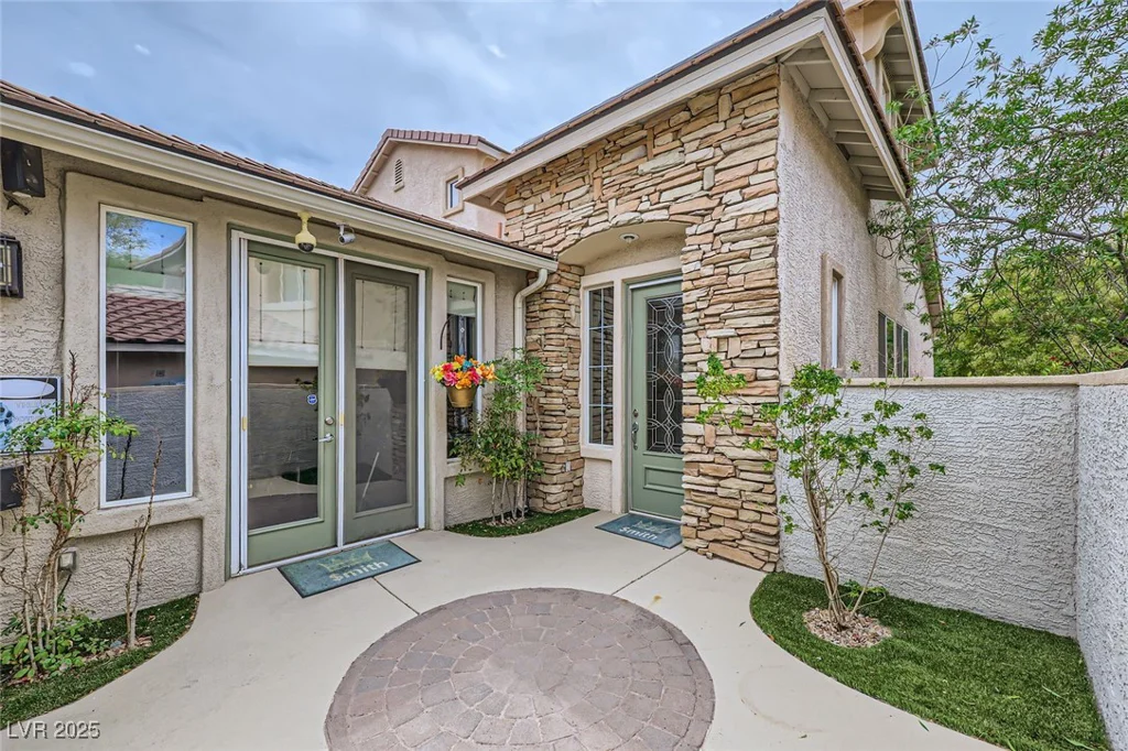 215 Sunset Shower, Henderson, NV 89012