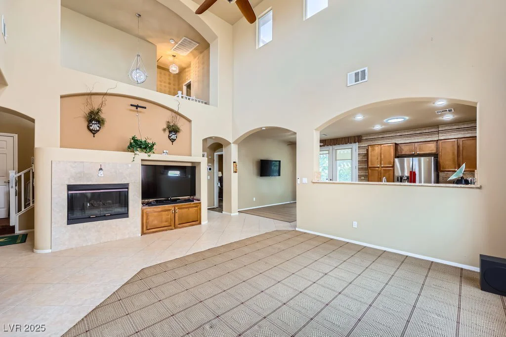 215 Sunset Shower, Henderson, NV 89012