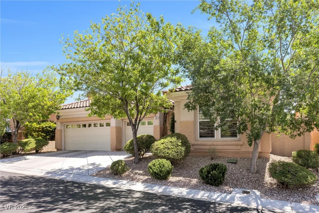 324 Denton Springs, Las Vegas, NV 89138