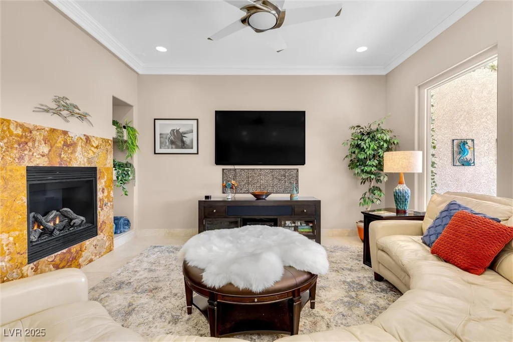 324 Denton Springs, Las Vegas, NV 89138