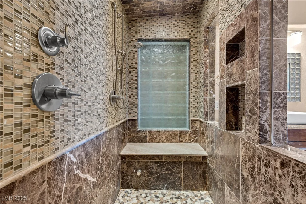 324 Denton Springs, Las Vegas, NV 89138