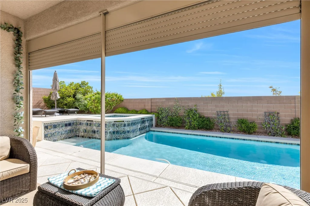 324 Denton Springs, Las Vegas, NV 89138