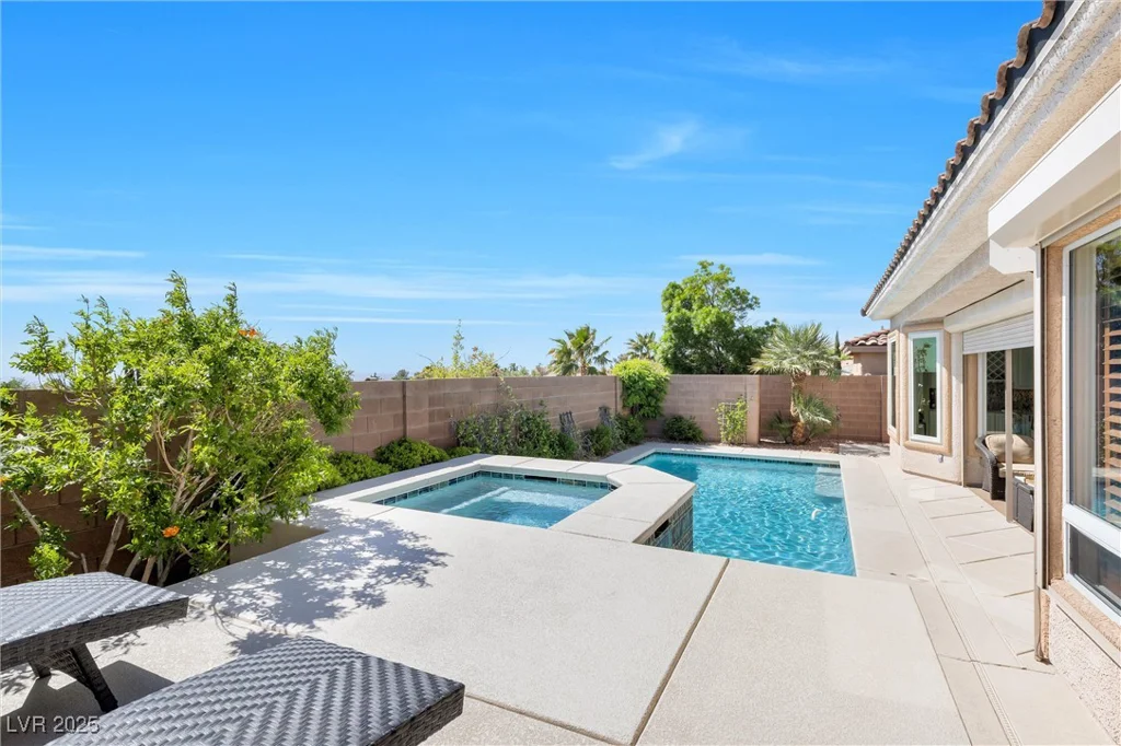 324 Denton Springs, Las Vegas, NV 89138