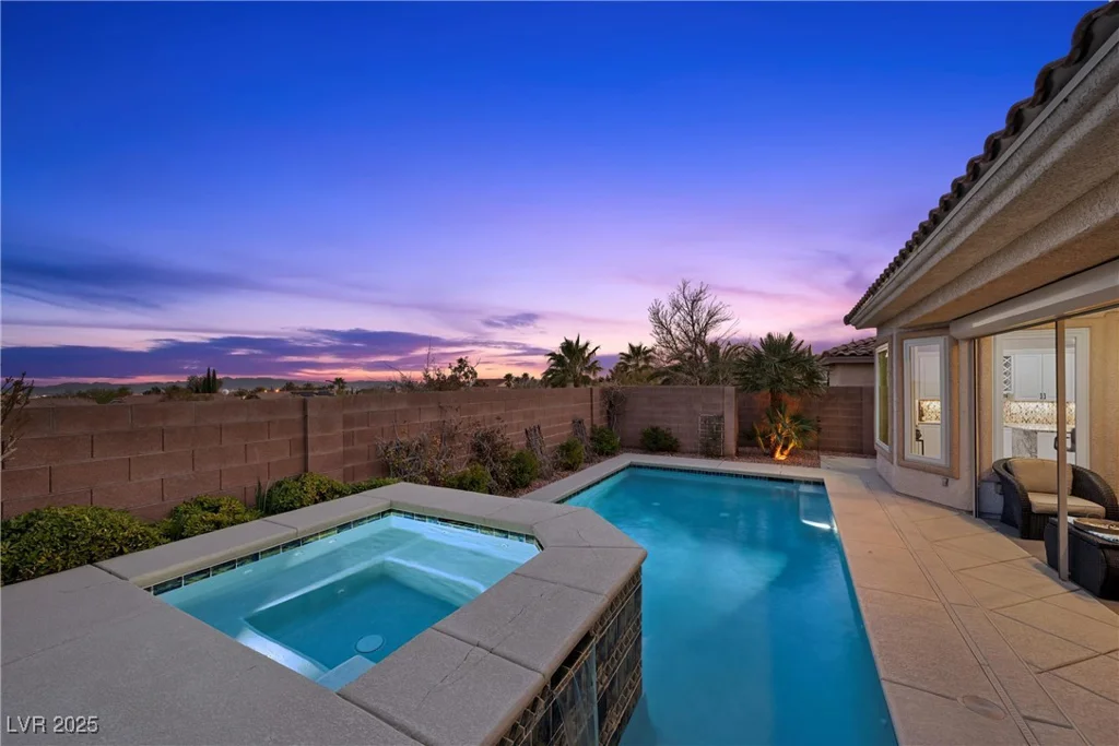 324 Denton Springs, Las Vegas, NV 89138