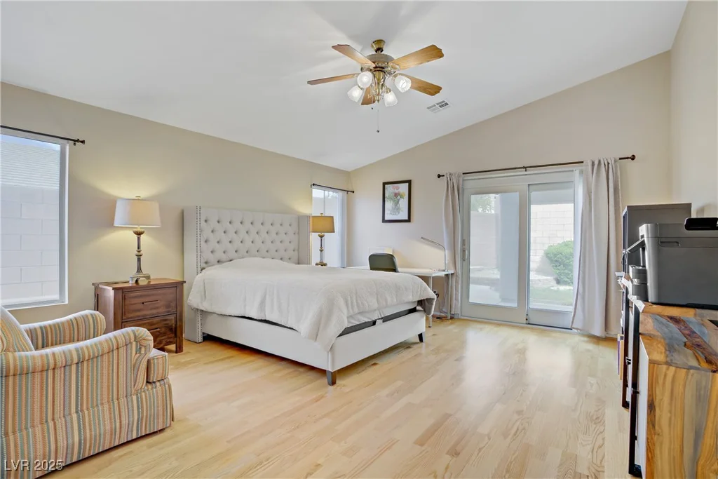830 Roaring Falls, Henderson, NV 89052