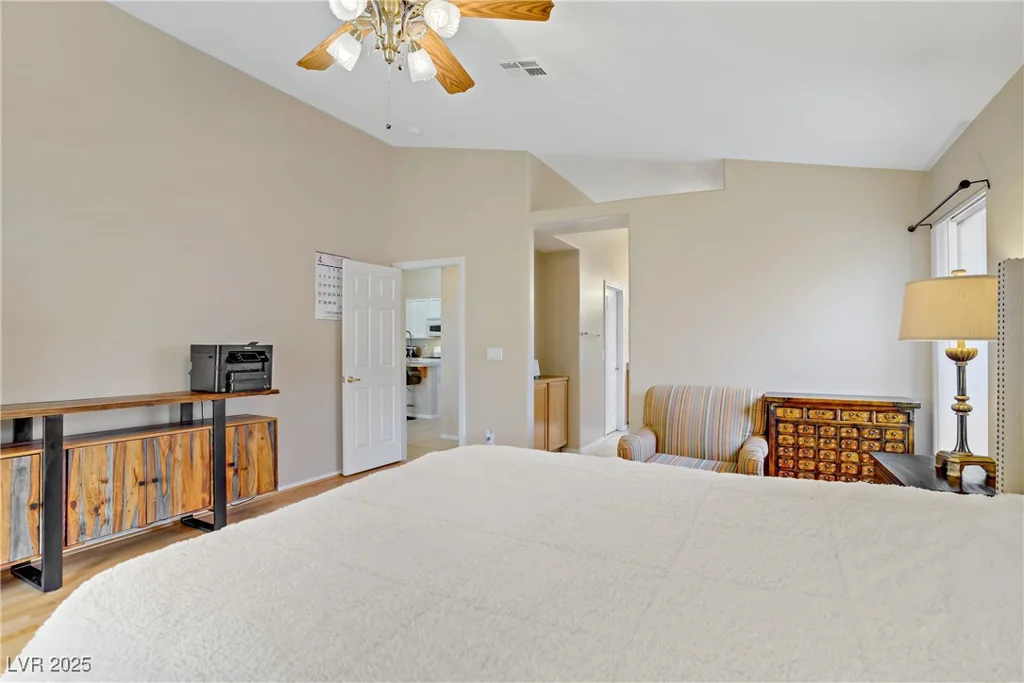 830 Roaring Falls, Henderson, NV 89052
