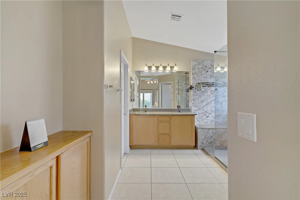 830 Roaring Falls, Henderson, NV 89052