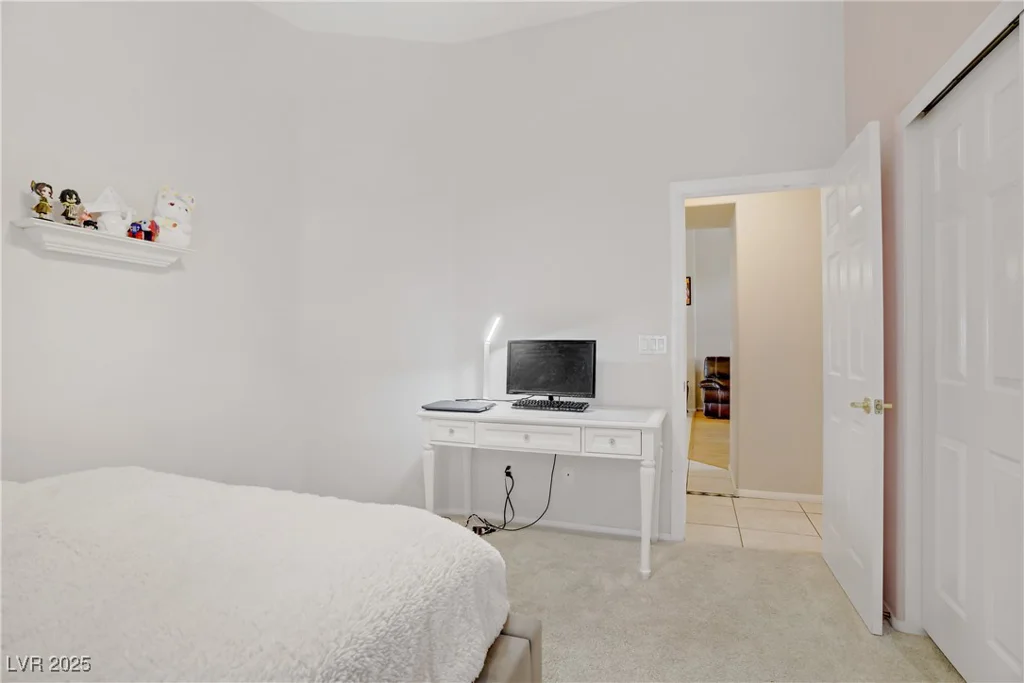 830 Roaring Falls, Henderson, NV 89052