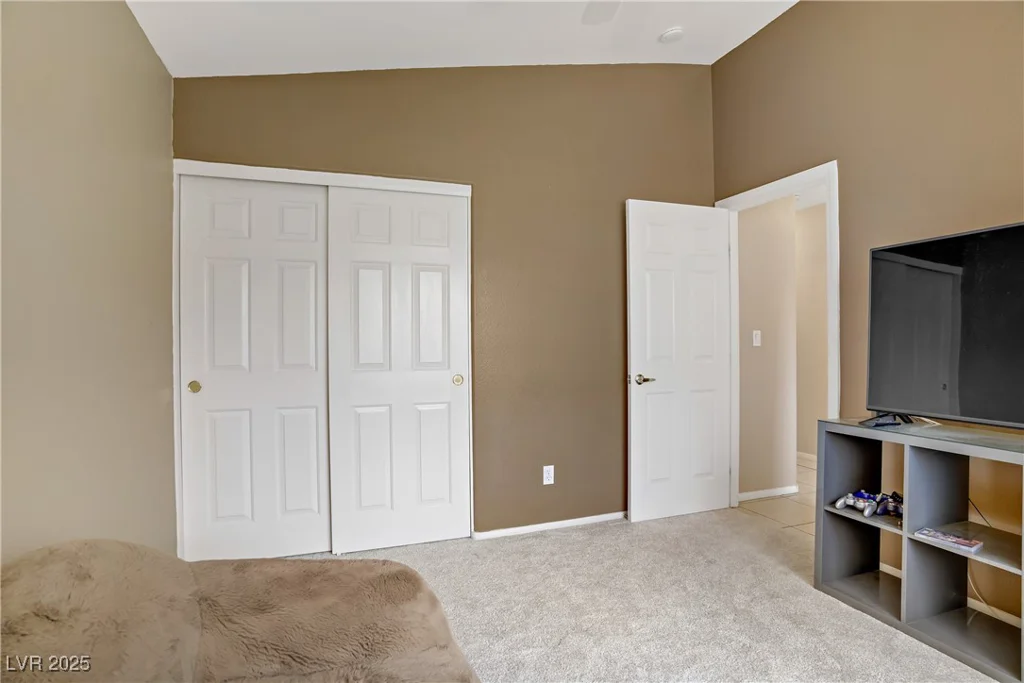 830 Roaring Falls, Henderson, NV 89052