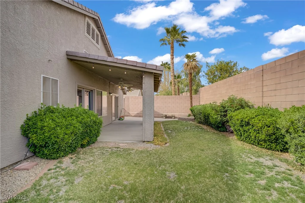 830 Roaring Falls, Henderson, NV 89052