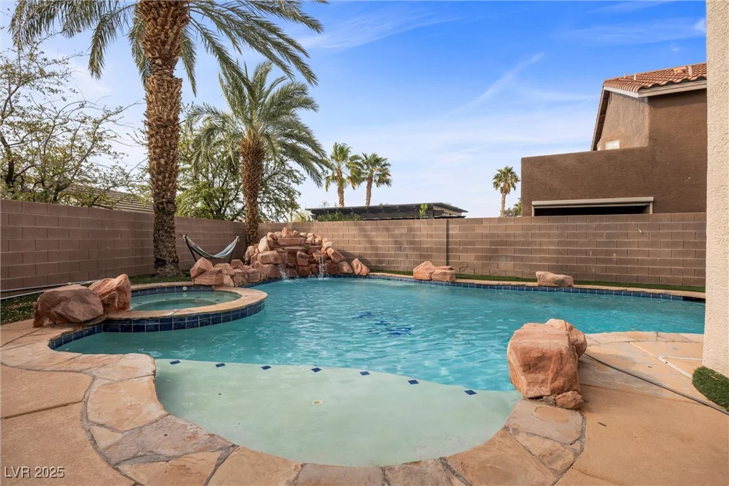 277 Grand Olympia, Henderson, NV 89012
