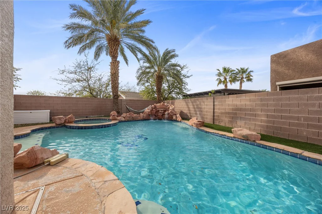 277 Grand Olympia, Henderson, NV 89012