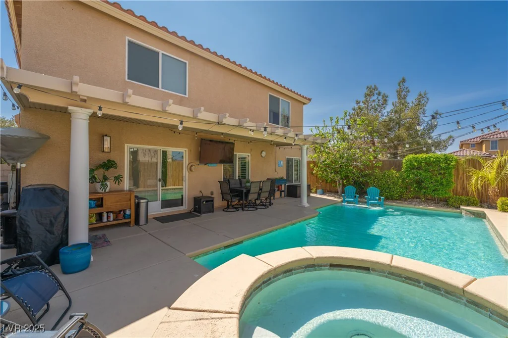 1014 Sonoran Hope, Henderson, NV 89052