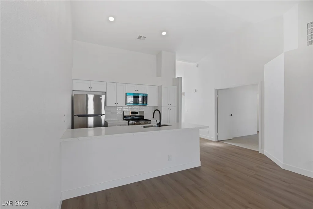 5732 Colwood, Las Vegas, NV 89130