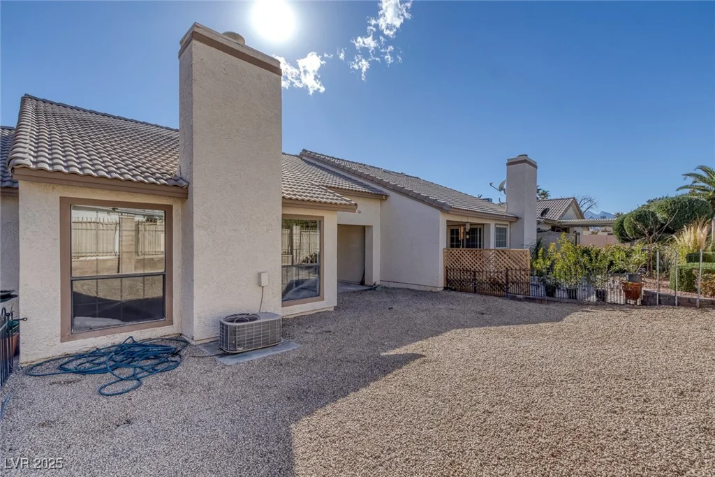 5732 Colwood, Las Vegas, NV 89130
