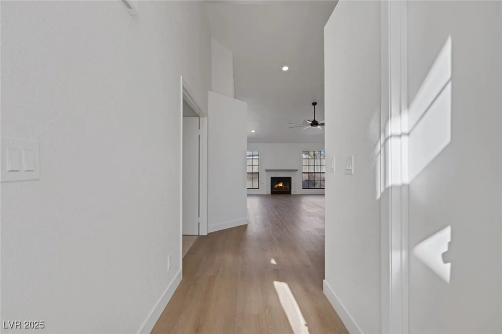 5732 Colwood, Las Vegas, NV 89130