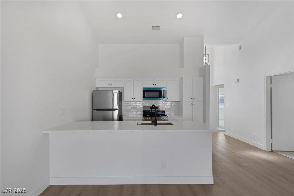 5732 Colwood, Las Vegas, NV 89130