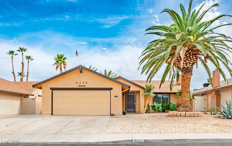 6235 Cedarwood, Las Vegas, NV 89103