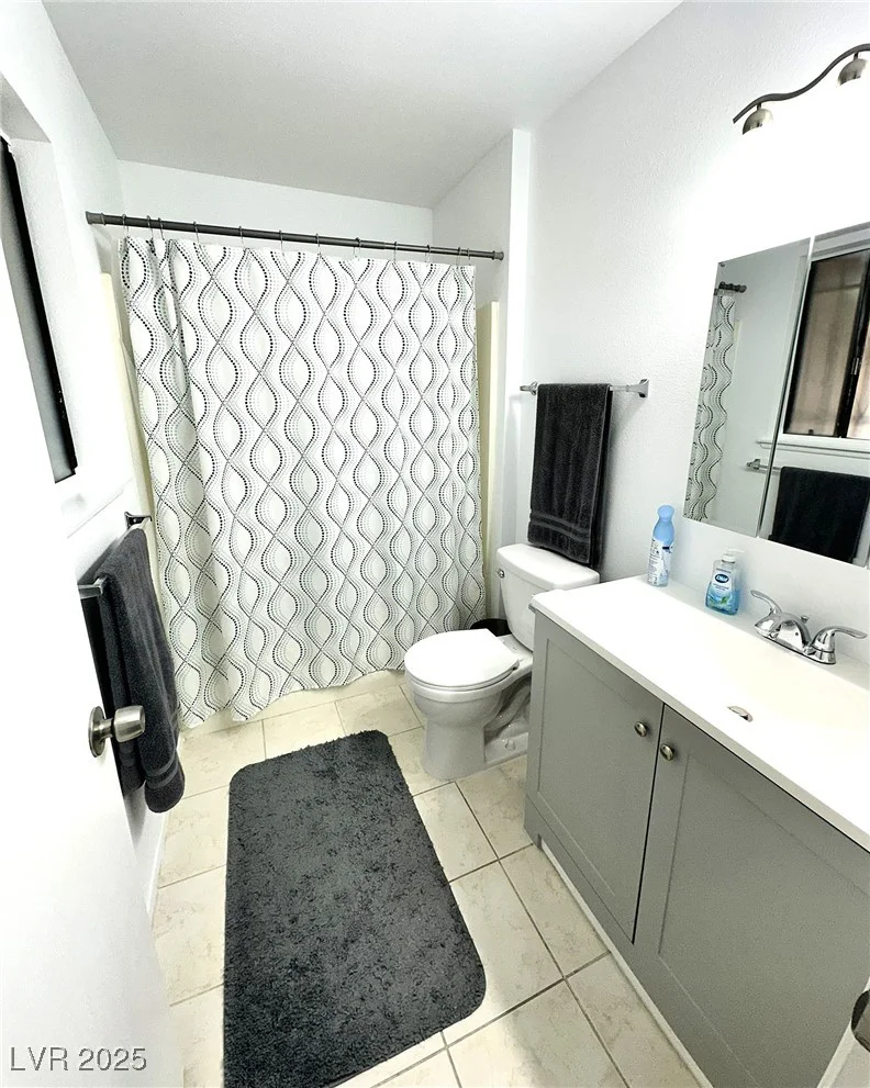 6235 Cedarwood, Las Vegas, NV 89103