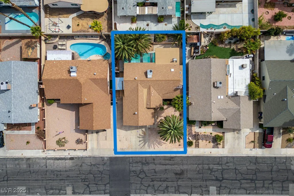 6235 Cedarwood, Las Vegas, NV 89103