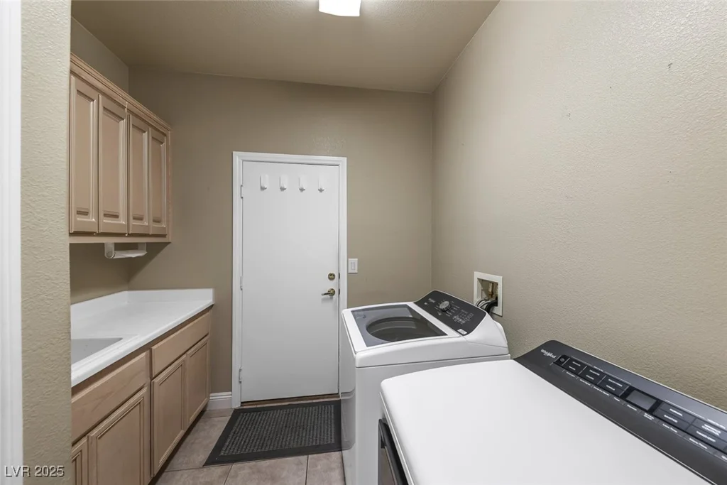 496 Grassrange, Henderson, NV 89052