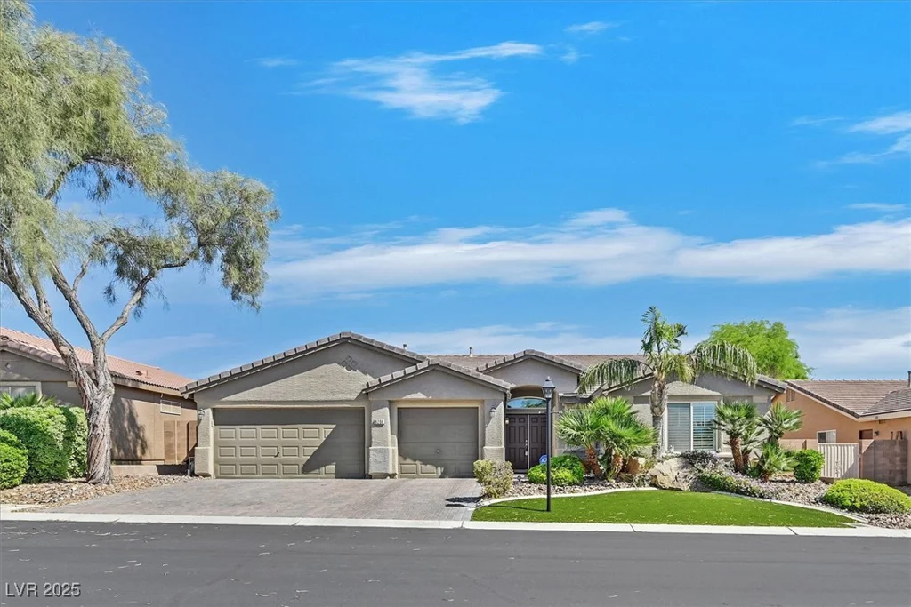 8208 Flowing Rapids, Las Vegas, NV 89131
