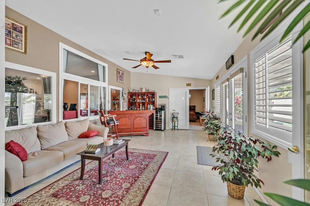 8208 Flowing Rapids, Las Vegas, NV 89131