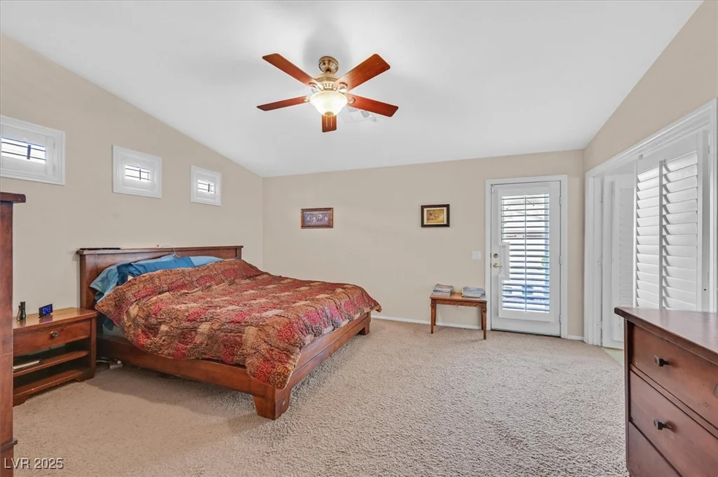 8208 Flowing Rapids, Las Vegas, NV 89131