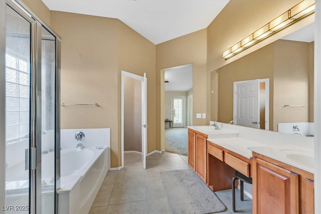 8208 Flowing Rapids, Las Vegas, NV 89131