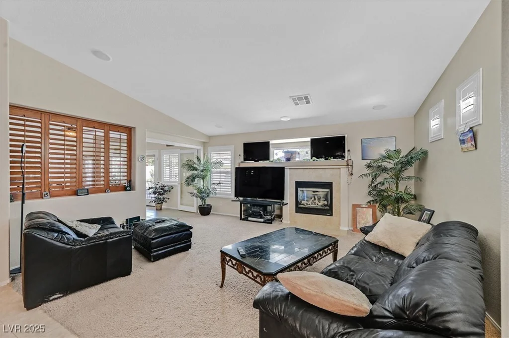 8208 Flowing Rapids, Las Vegas, NV 89131